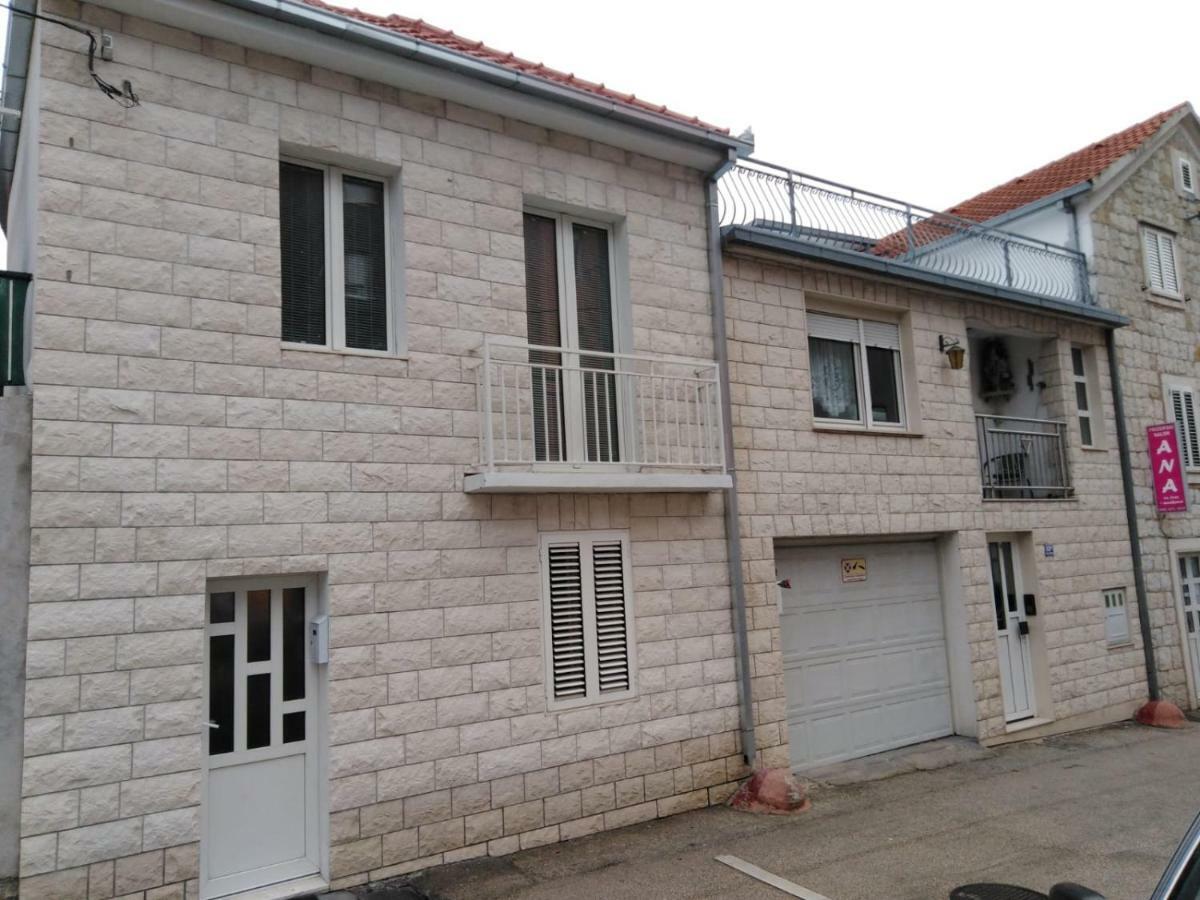 House Niko Apartment คาชเตลา ภายนอก รูปภาพ