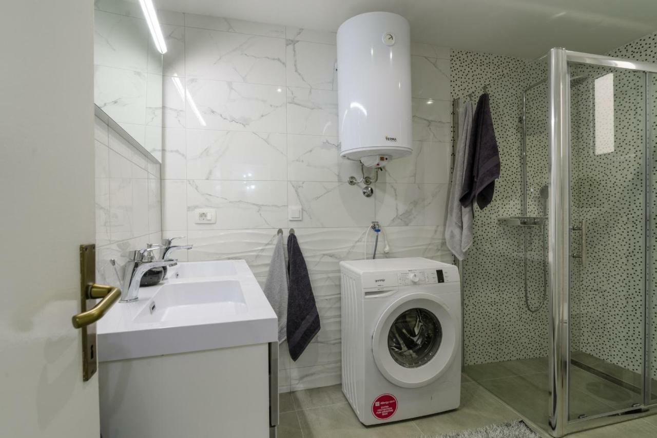 House Niko Apartment คาชเตลา ภายนอก รูปภาพ