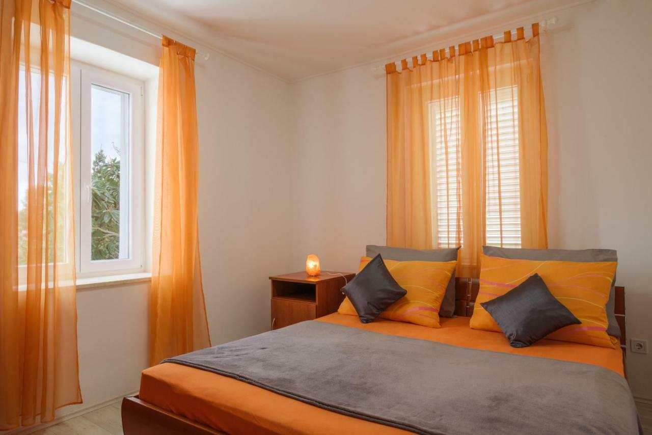 House Niko Apartment คาชเตลา ภายนอก รูปภาพ